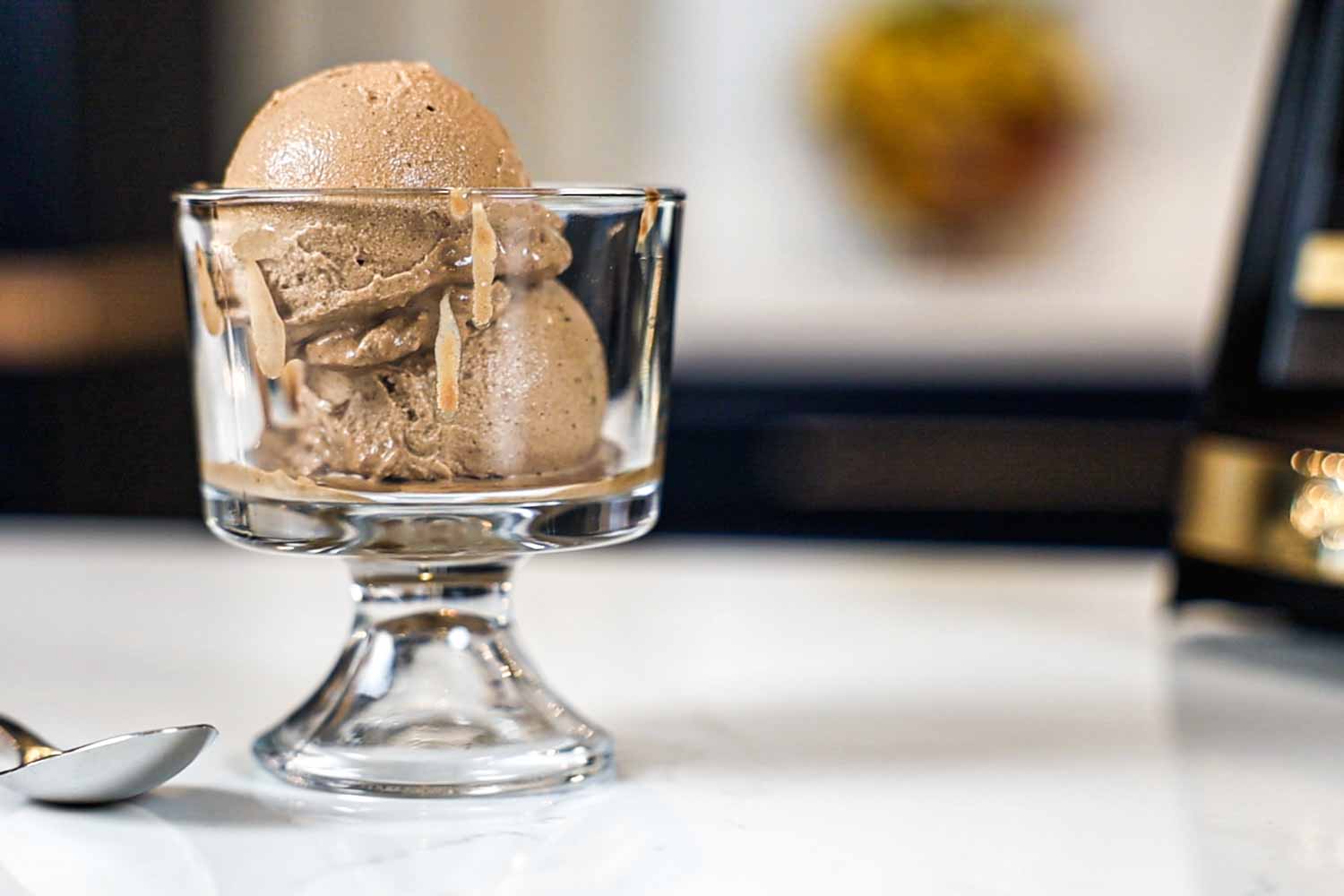 chocolate-ice-cream-vitamix