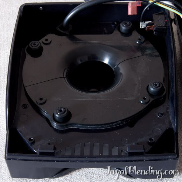 vitamix-base-airflow-system-1