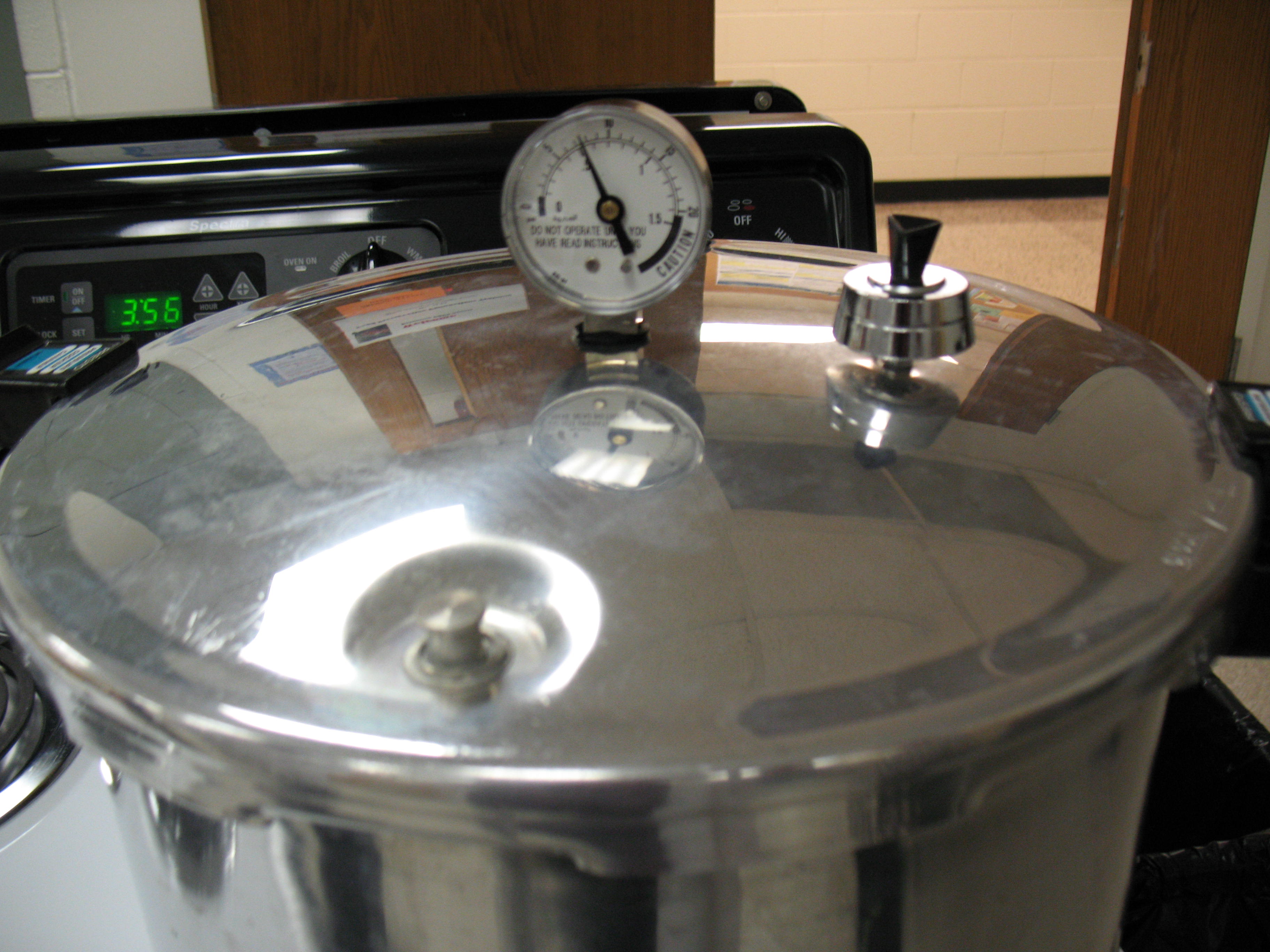 dial=gauge pressure canner