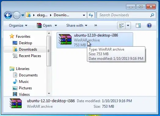 Windows Explorer, showing an Ubuntu ISO image as a WinRAR file, even though it is not a .rar file.