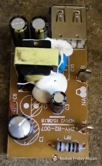 An example of same kind of ristor on a potable power converter