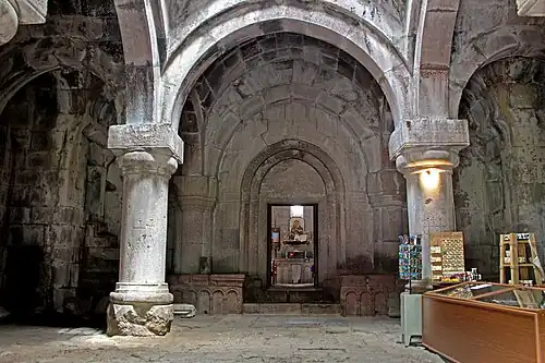 Gavit of Goshavank inside