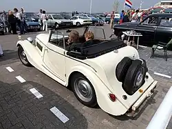 1952 Morgan +4 2-seater Drophead Coupé - early DHCs have twin spares at the rear