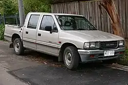 Second generation (TF; 1988–2003) R7 2wd version shown Main article: Isuzu Faster