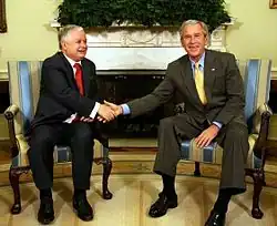 Polish President Lech Kaczyński meets with US President George W. Bush, July 2007