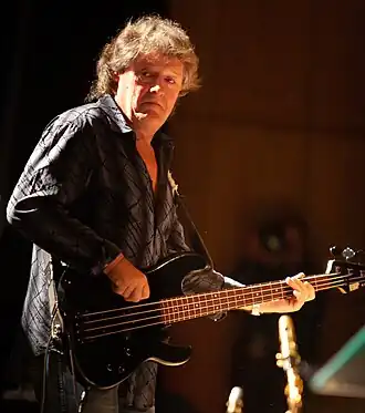 2010-11-01 Mark Clarke IMG 6460.jpg