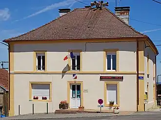 The town hall in Brotte-lès-Luxeuil