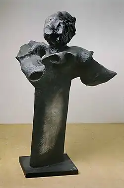 Black Angel (1969), asbestos cement, h. 68 cm