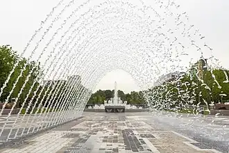 Water arch with 30 jets