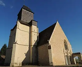 The church of Saint-Pierre, in Avezé
