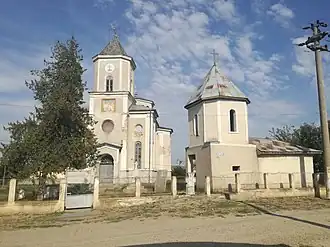 Church of the Holy Three Hierarchs, Islaz