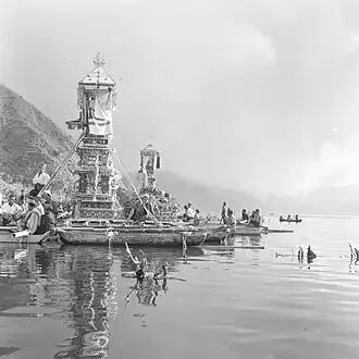 Corpse towers on lake Batur, Trunyan