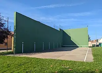 Fronton