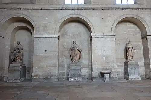 Statues of Saint Louis