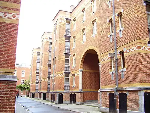 Cité Hellemans, Rue Blaes/Blaesstraat