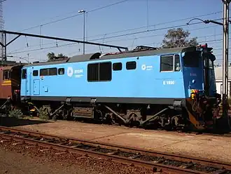 No. E1950 in PRASA's backdrop blue livery at Beaufort West, 15 September 2015