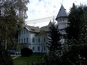 The Pneumophthisiology Hospital in Drajna de Jos (previously, the Filipescu Drăjneanu mansion)