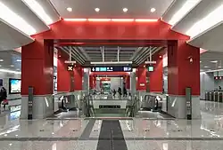 Line 8 concourse