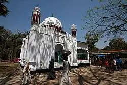 Machain Shahi Jami Mosque