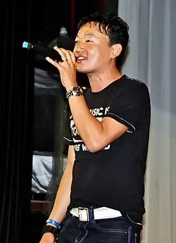 Deepak Limbu performing in Sydney 2011.
