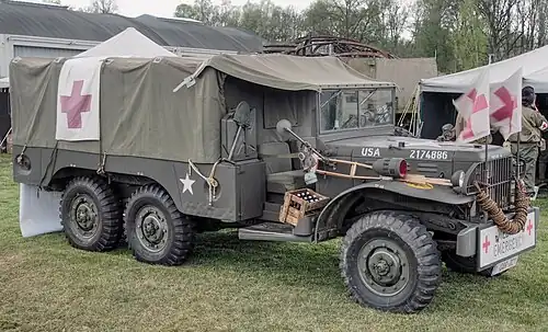 Offering more space also made the stretched G-507 a suitable ambulance (WC-62; reenactment)