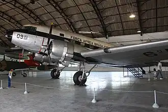 Douglas C-47 Dakota (FAB)