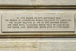 Plaque on the Cercle Cité