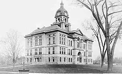 Courthouse, Vinton, Iowa