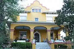 Spanish Revival(?) style house on College St.