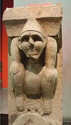 Hu statue from Wu Baizhuang tomb (吳白莊), Han dynasty period, Linyi, Shandong.[244]