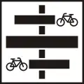 H-113 Priority for cyclists crossing the road