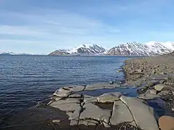 Inlet of Adventfjorden in May 2025