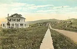 Jefferson Boulevard in Braddock Heights with a Hagerstown and Frederick Railway trolley