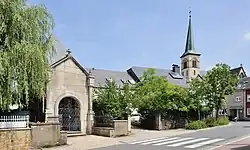 Kehlen chapel and church