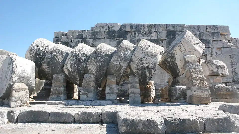A row of Greek column drums (unfinished), at the Temple of Apollo, Didyma