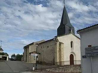 The church in Les Pineaux