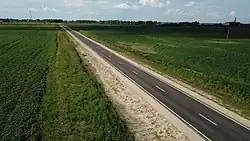 The selo is in the background