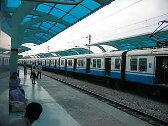 MMTS at Necklace Road Station