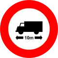 18d)&nbsp;— No vehicles over 10 metres in length