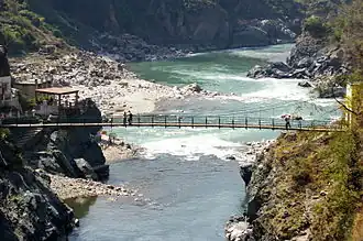 Mandakini coming in to join Alaknanda. The jhula bridge seen here and the previous image was washed away along with the pillar on the other bankduring the 2013 Uttarakhand floods.