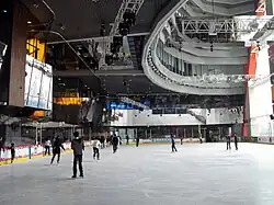 MegaICE skating rink (10/F)