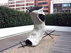 Tàpies, 1991, Mitjó, sculpture