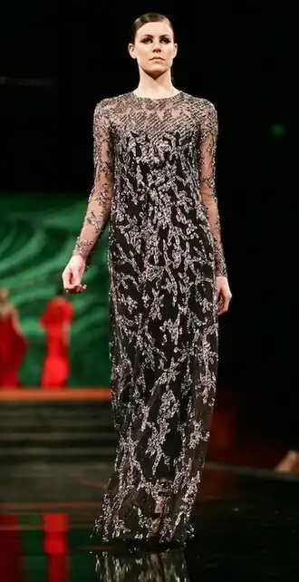 Model wearing Monique Lhuillier, Nashville Symphony Fashion Show (2013)