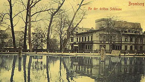 View of Nr.2 (left) and Nr.4 (right) from a postcard ca 1905