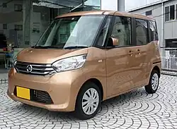 Nissan Dayz Roox (2014–2020) Main article: Nissan Dayz Roox