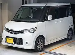 First generation Nissan Roox (2009–2013) Main article: Suzuki Palette