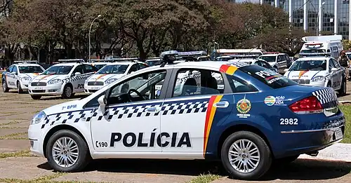 Patrol car Fiat Linea PMDF.