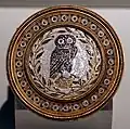 Castellani golds, made in imitation of the antique partly by incorporating original materials, 19th century, brooch with micromosaic owl