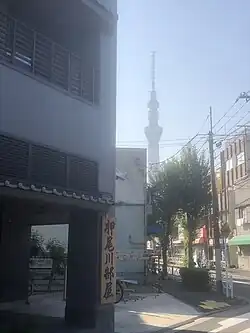 The building housing the stable