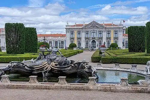 Palace of Queluz, Lisbon, Portugal, by Mateus Vicente de Oliveira, 1752[201]